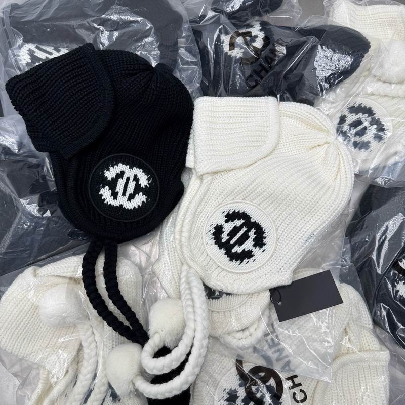 Chanel hat dx189